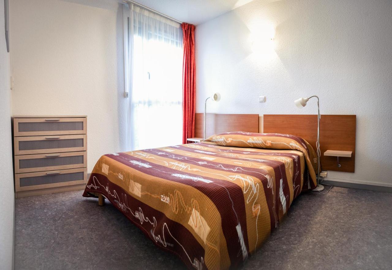 Les Pavillons Du Rooy Lägenhet Salies-de-Béarn Exteriör bild