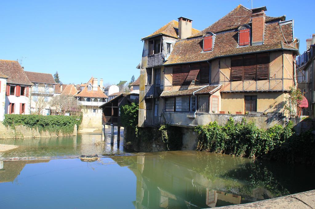 Les Pavillons Du Rooy Lägenhet Salies-de-Béarn Exteriör bild