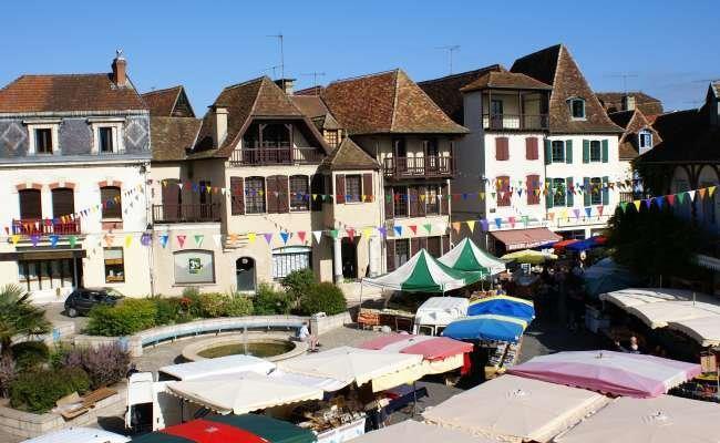 Les Pavillons Du Rooy Lägenhet Salies-de-Béarn Exteriör bild