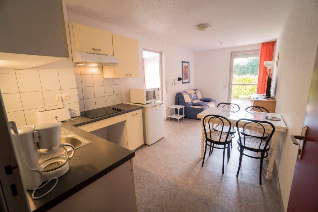 Les Pavillons Du Rooy Lägenhet Salies-de-Béarn Exteriör bild